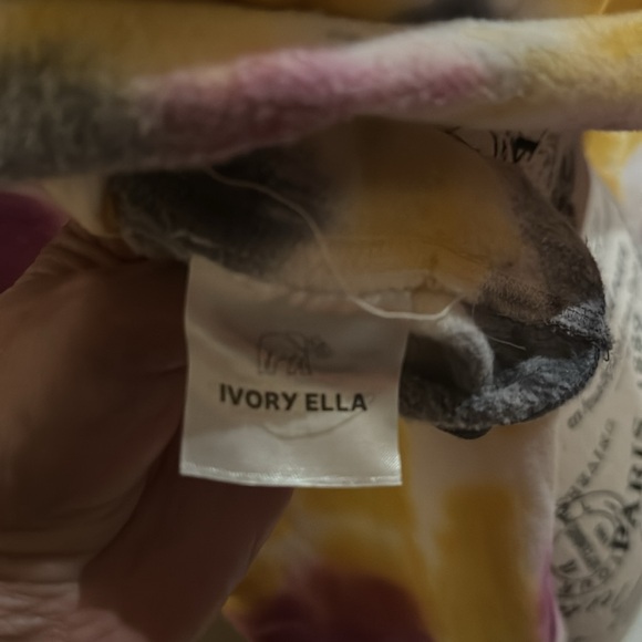 Ivory Ella small sweatshirt, half shirt tye dye - Picture 8 of 9